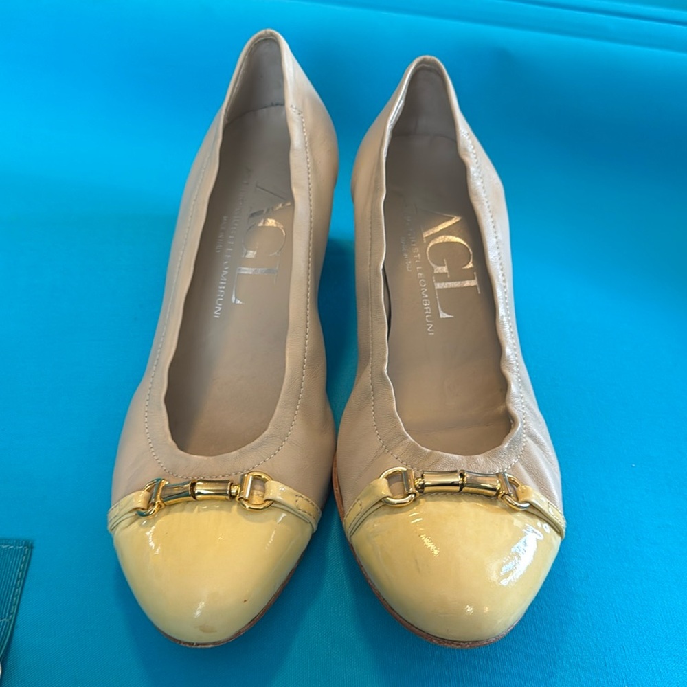 AGL Attilio Giusti Leombruni Made in Italy low pumps size 38 1/2